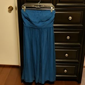 Strapless semi-formal